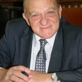 Dr. Aurel Vainer