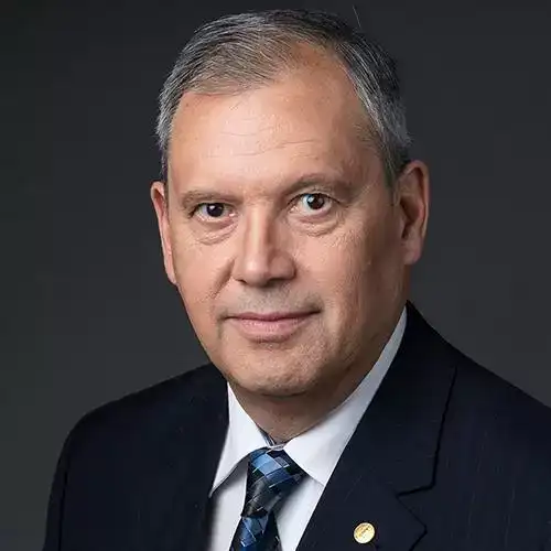 Gl. Lt. (Rz.) Dr. Ing. Dumitru Dorin Prunariu