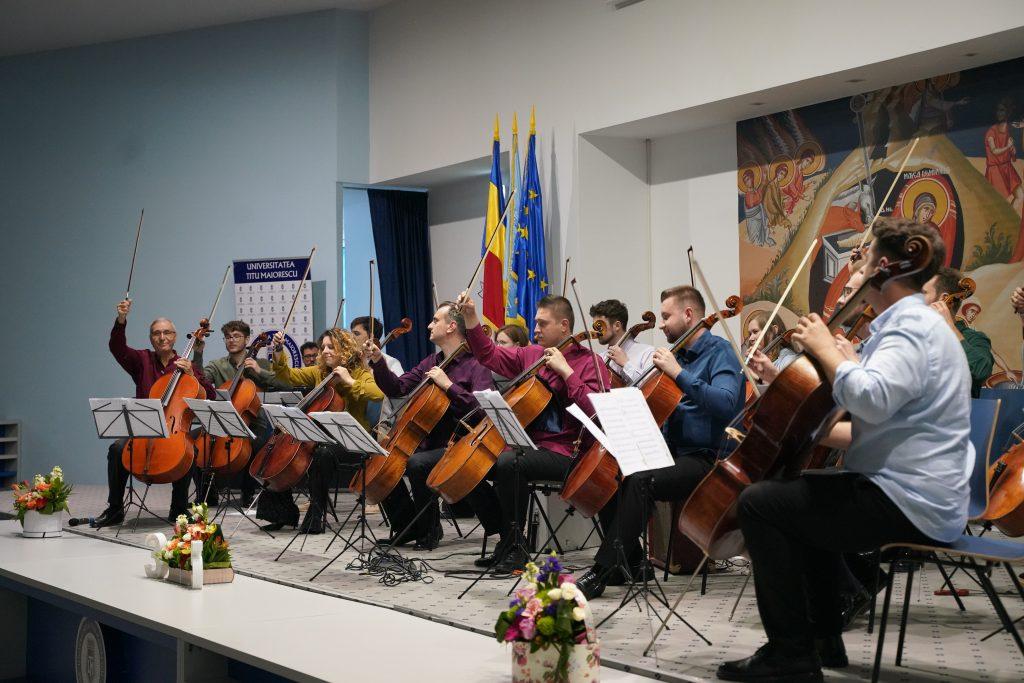 Ansamblul Cameral Violoncellissiomo 1