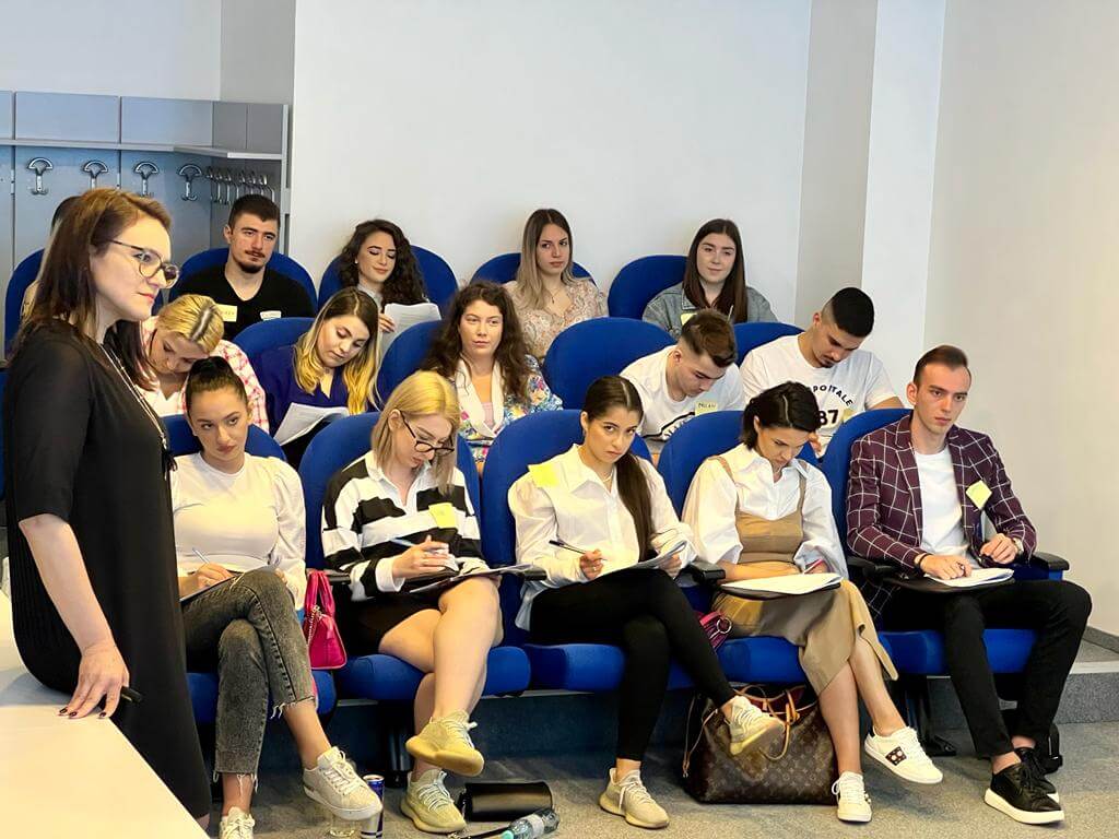 WhatsApp Image 2022-05-16 at 7.33.30 PM (2)